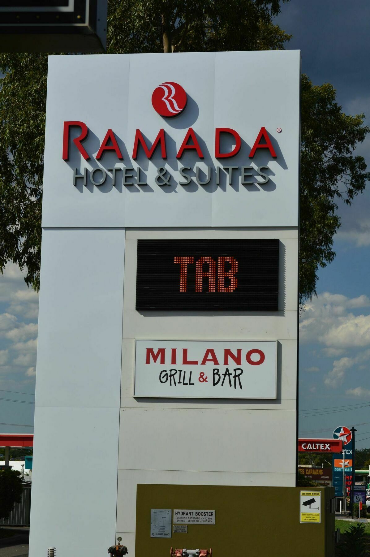 Ramada & By Wyndham Hotel